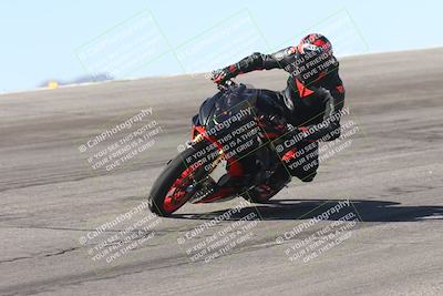 media/Oct-13-2025-Moto Forza (Mon) [[a66d839500]]/4-C Group/Session 2 (Bowl)/